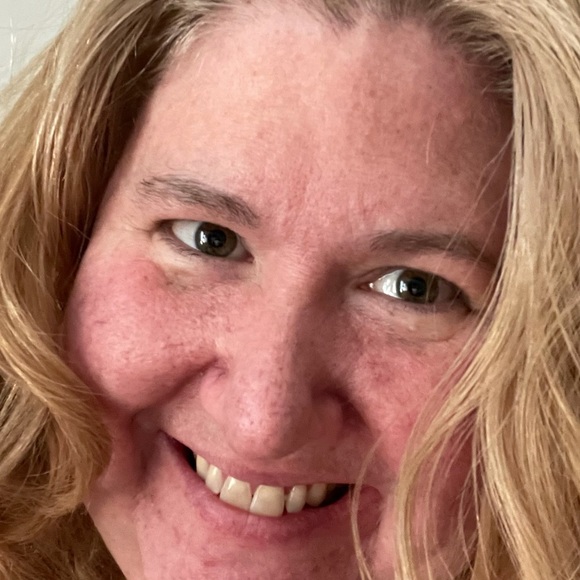 Meet your Posher, Deirdre - Picture 5 of 7